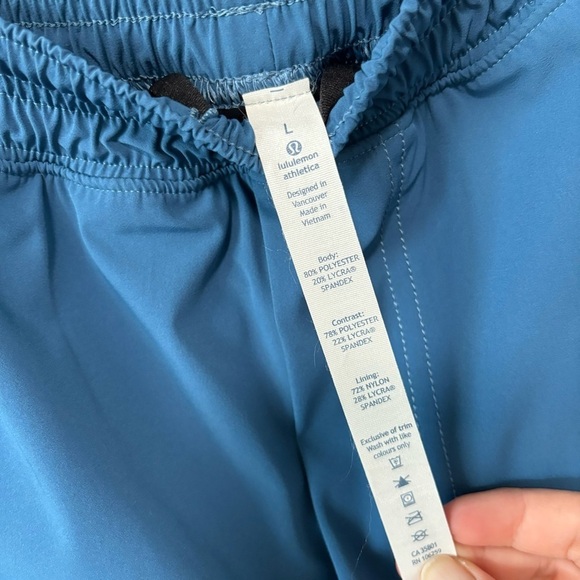 Lululemon Run: Response Short Lakemont Blue - Picture 12 of 13